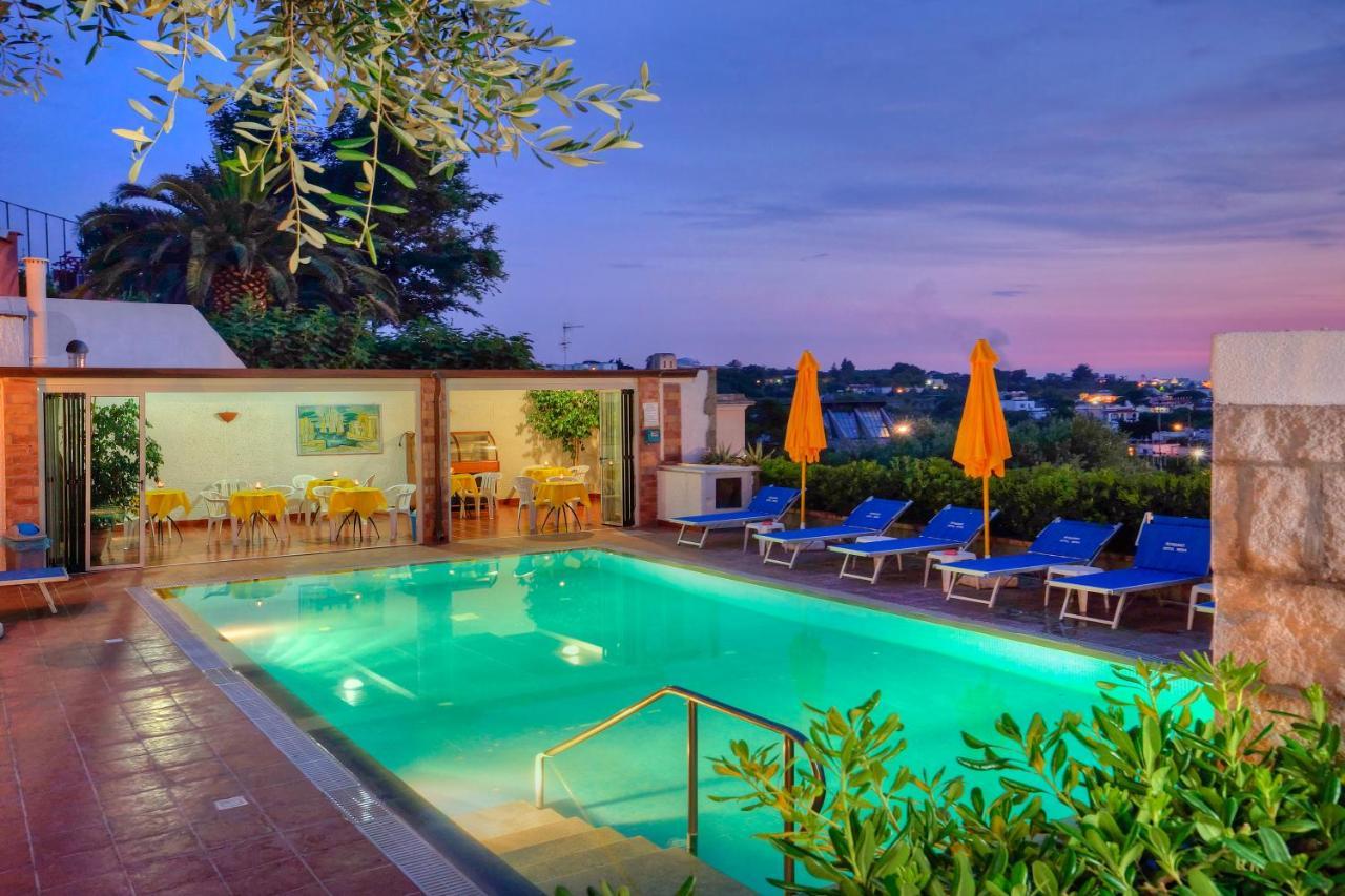 Hotel Villa Mena Forio di Ischia Dış mekan fotoğraf