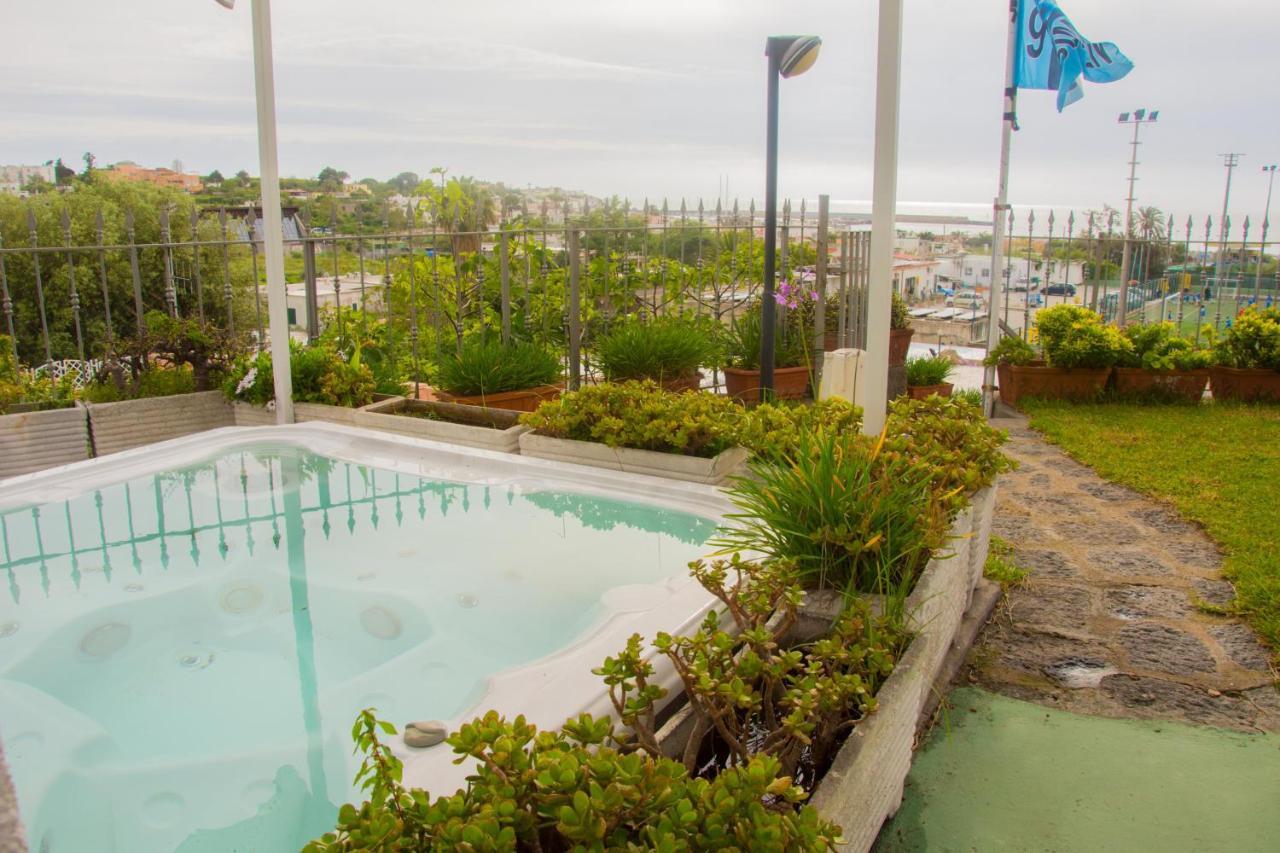 Hotel Villa Mena Forio di Ischia Dış mekan fotoğraf