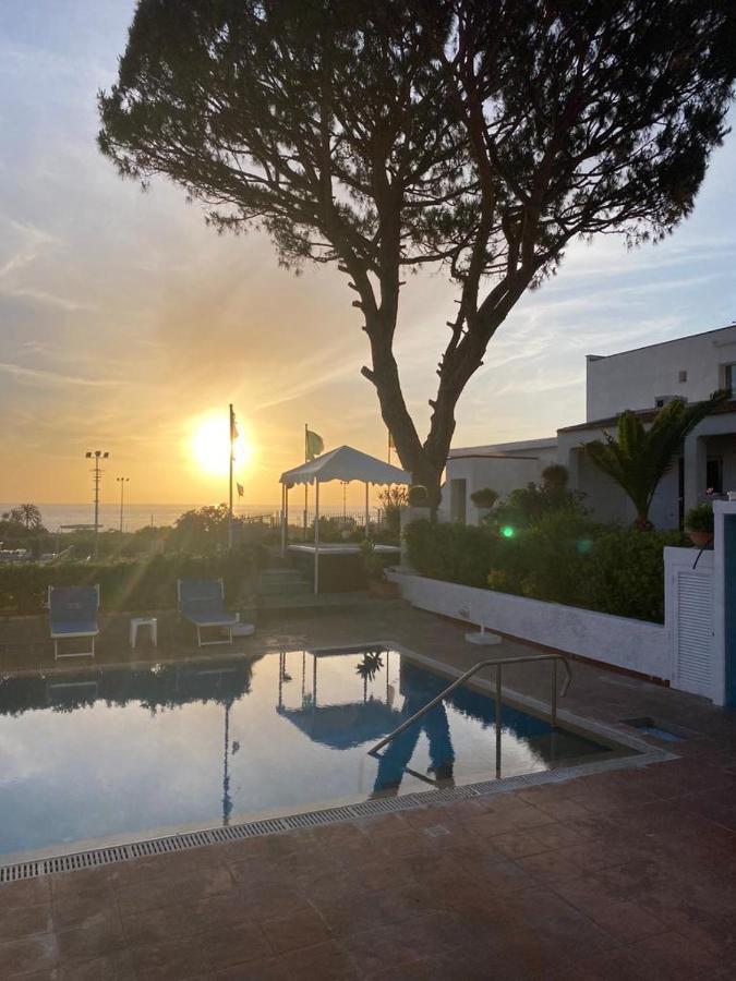 Hotel Villa Mena Forio di Ischia Dış mekan fotoğraf